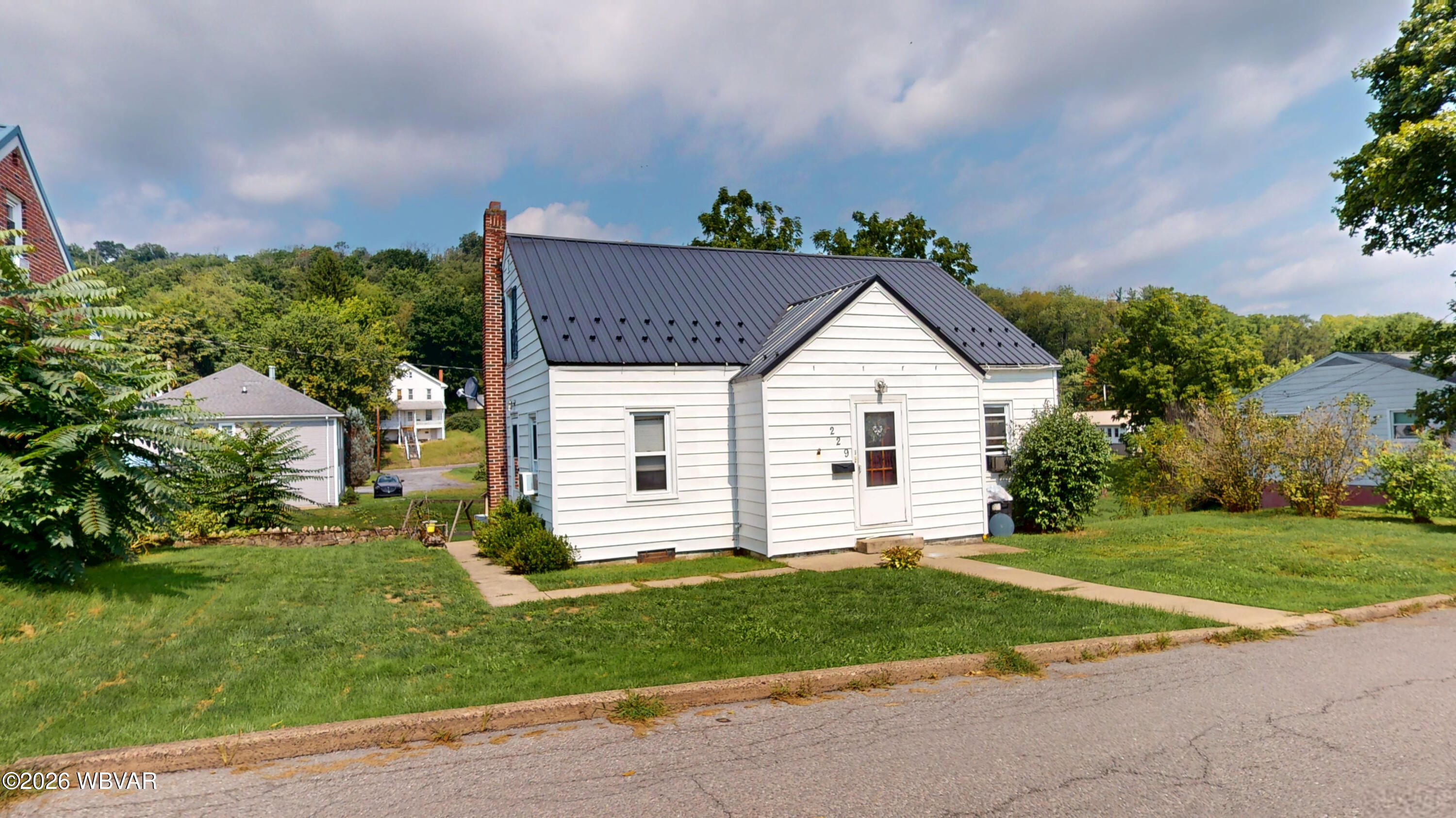 229 Center Street — photo