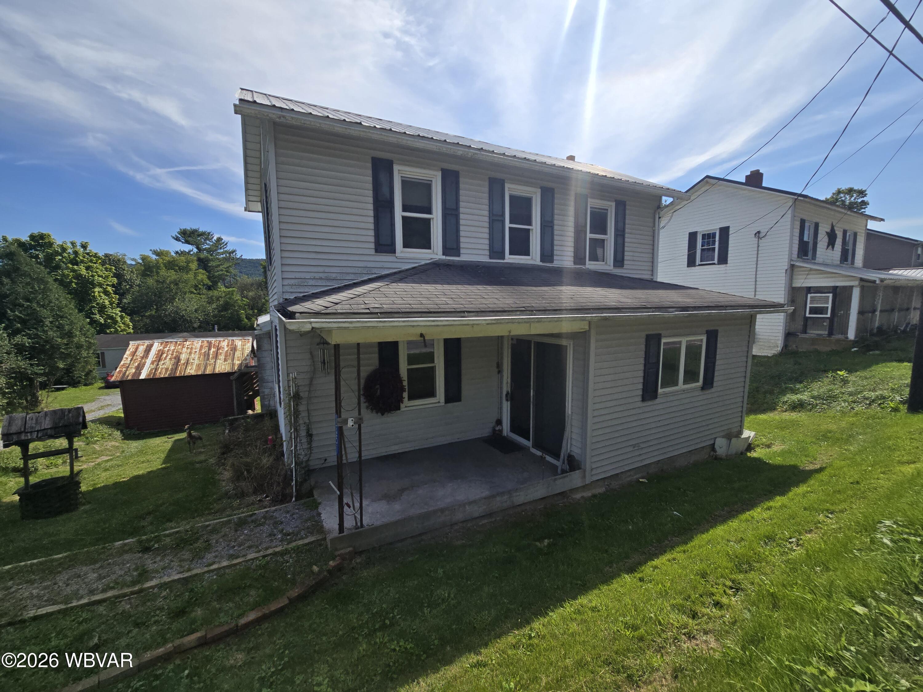 1351 W Valley Road — photo