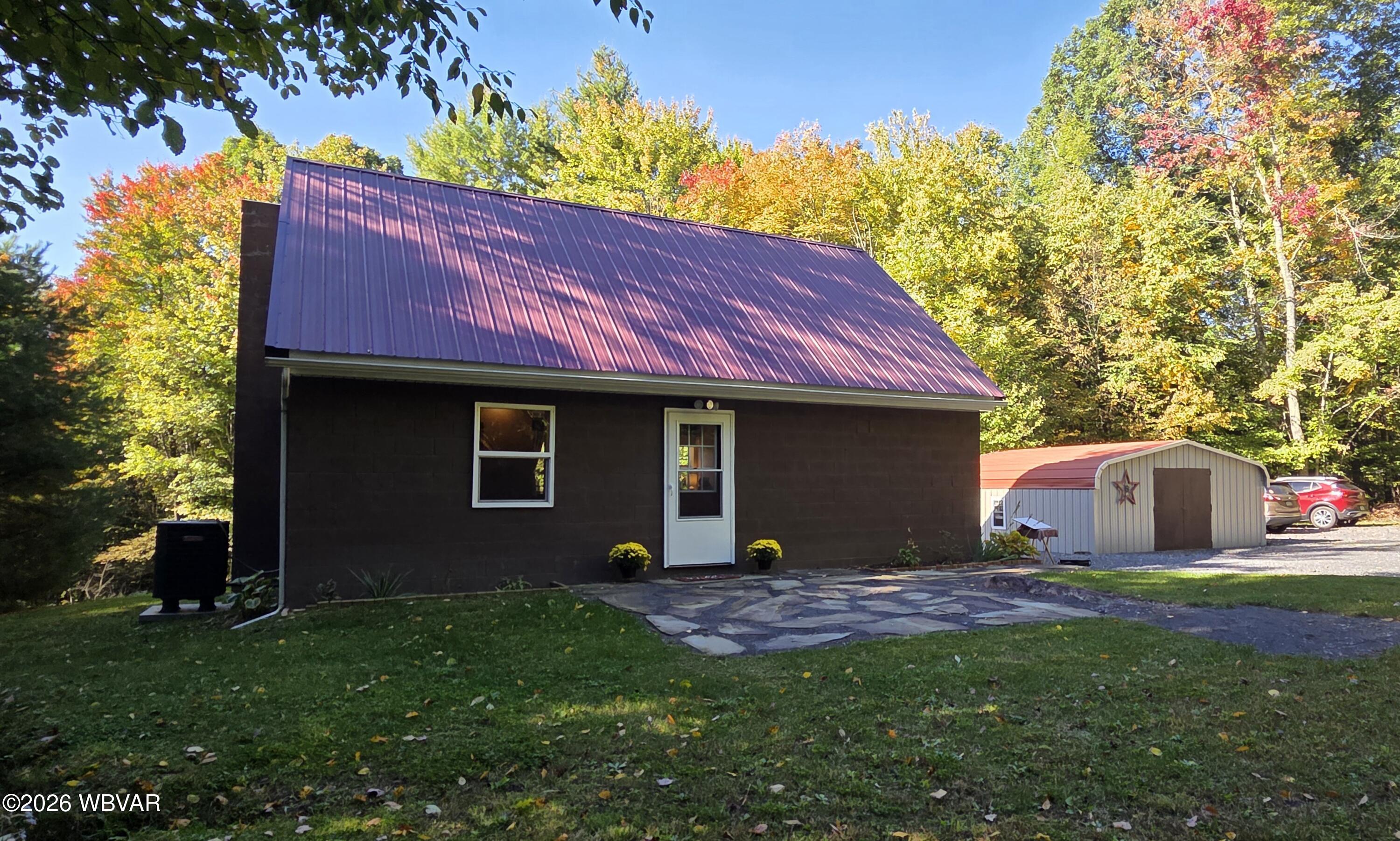 455 Batys Mountain Lane — photo