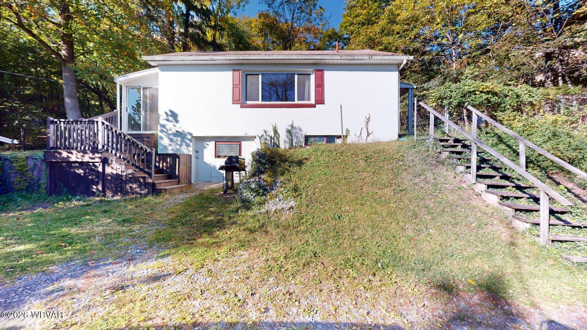 1554 Mount Carmel Street — photo
