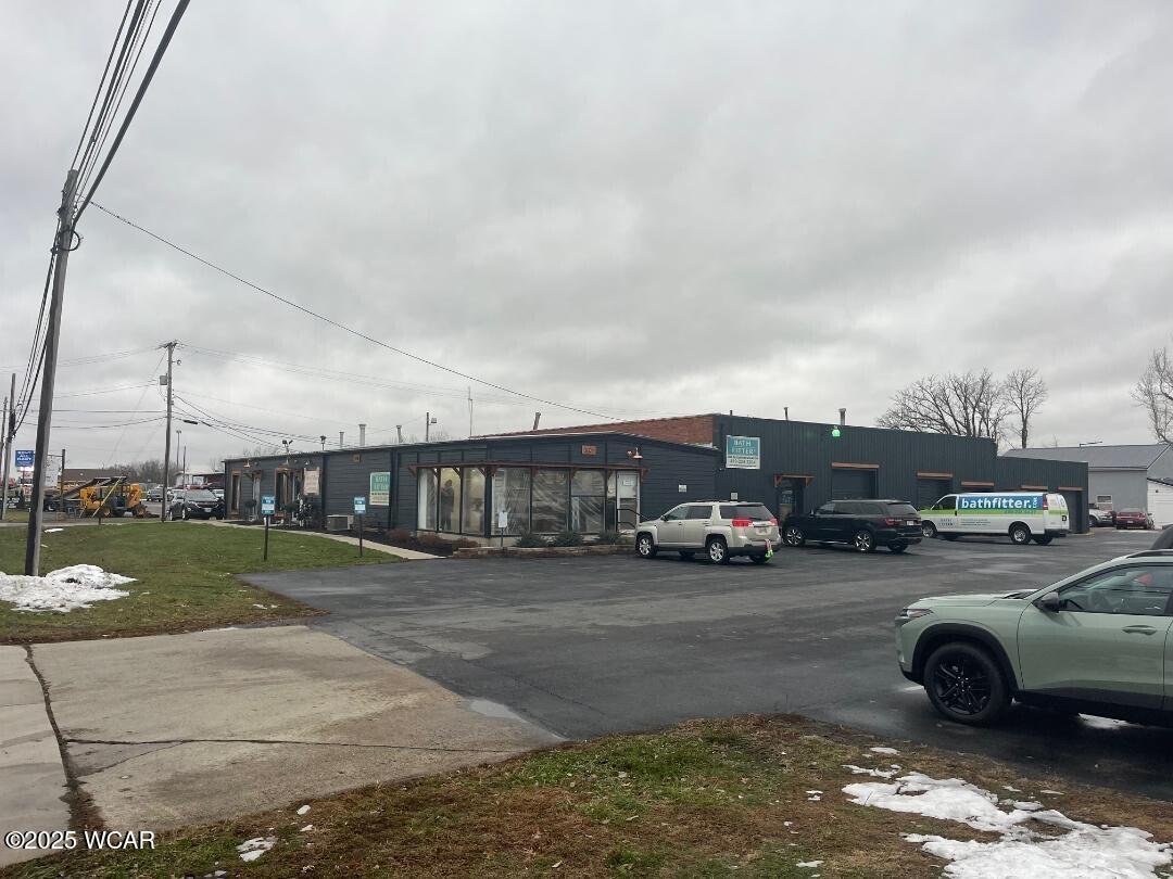 3600-3602 Elida Road — photo
