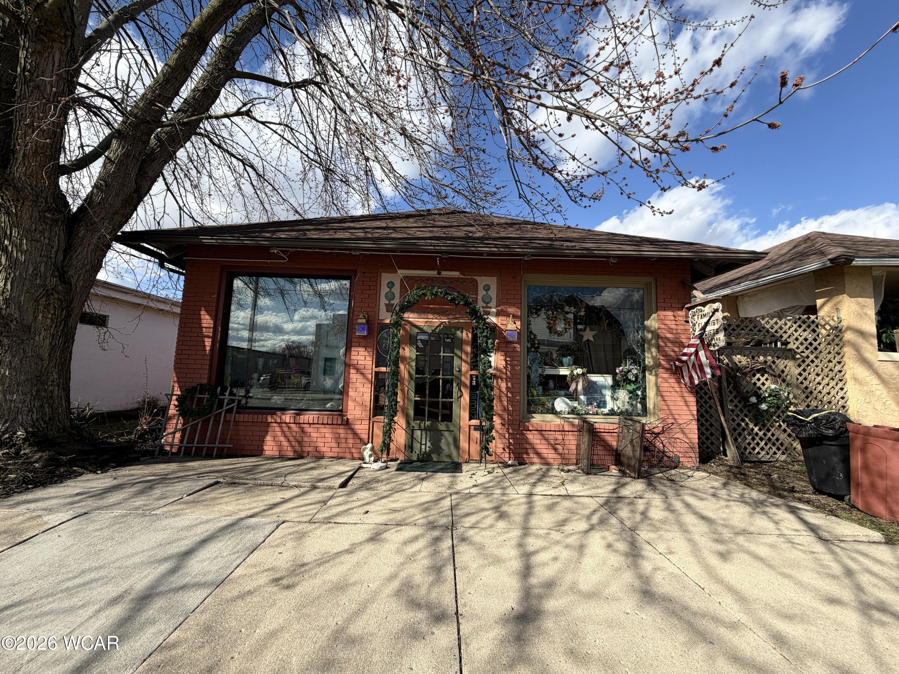 115 E Main Street — photo