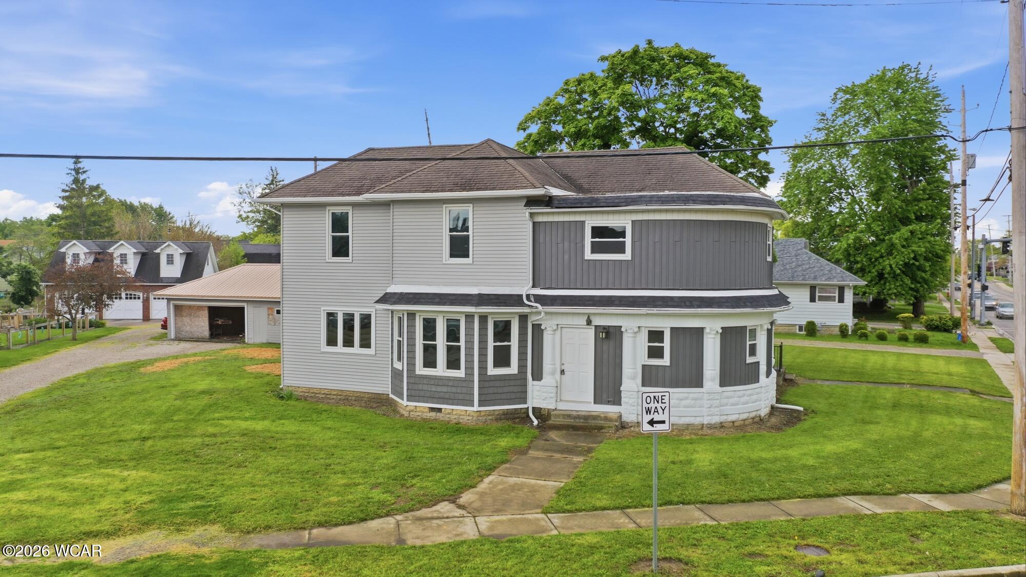 390 W Maple Avenue — photo