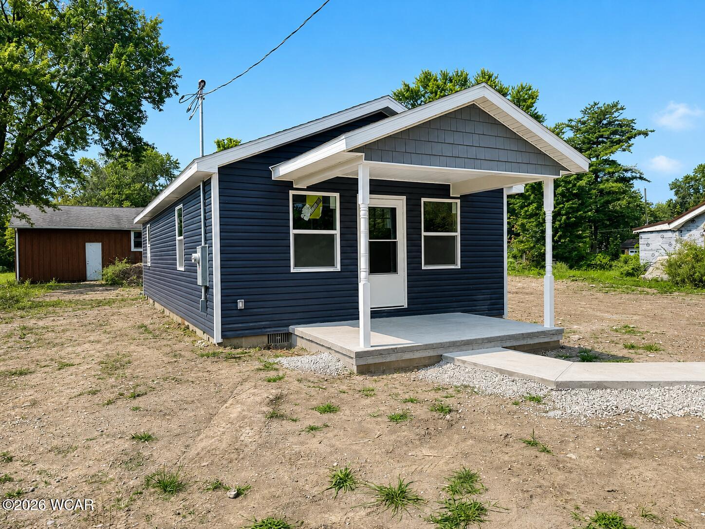 1308 E 4th Street — photo