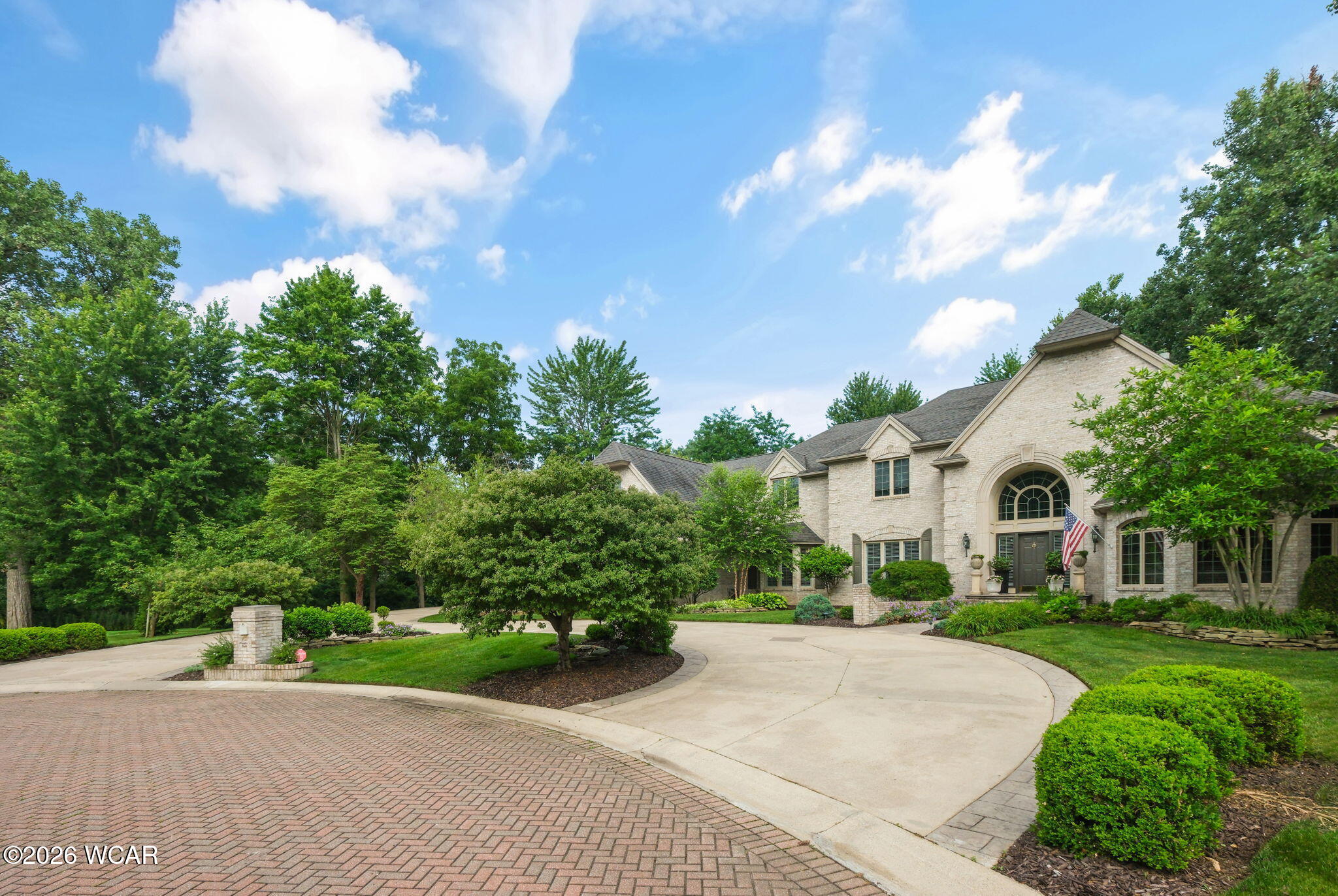 4 Hunters Gate Drive — photo