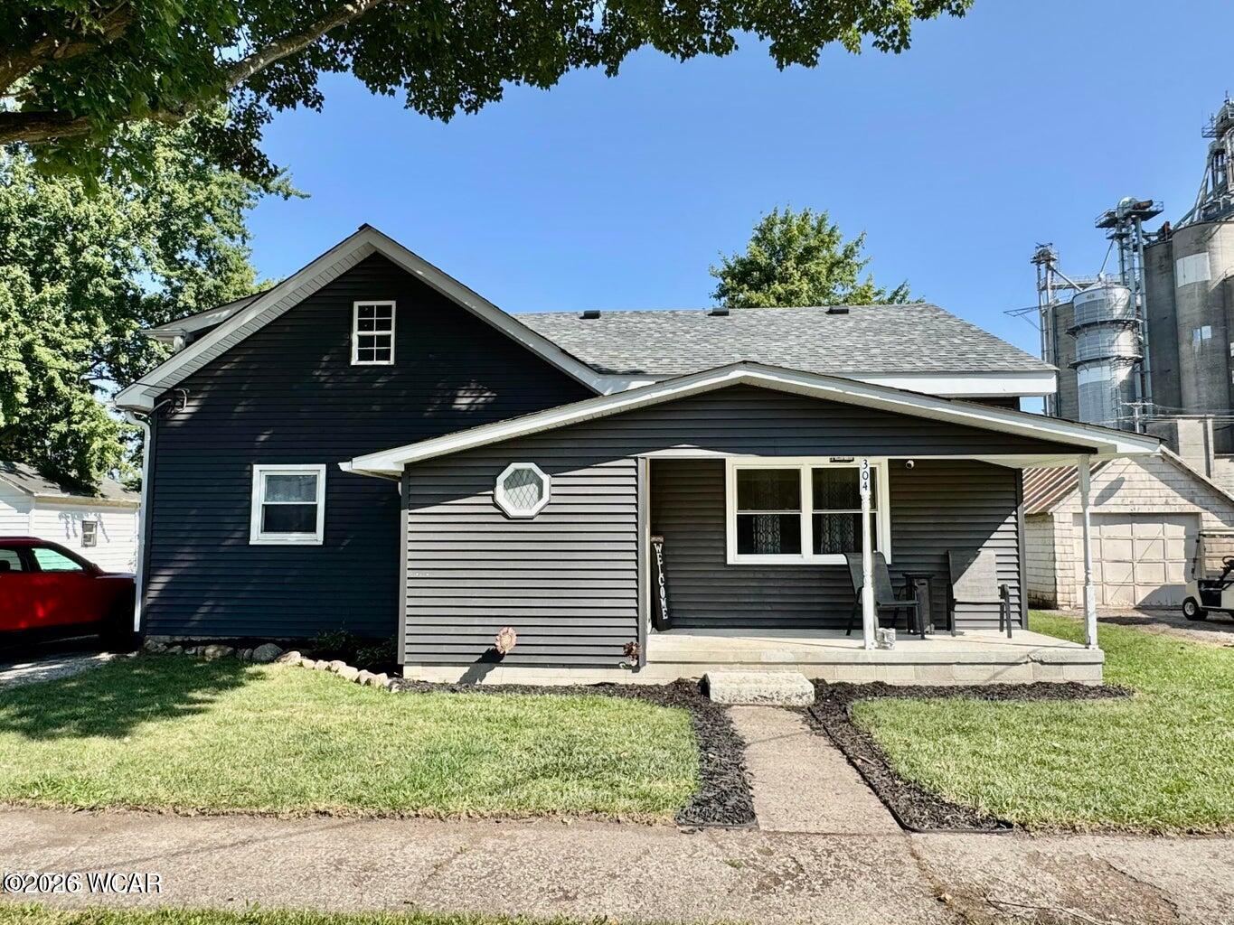 304 W Daggett Street — photo