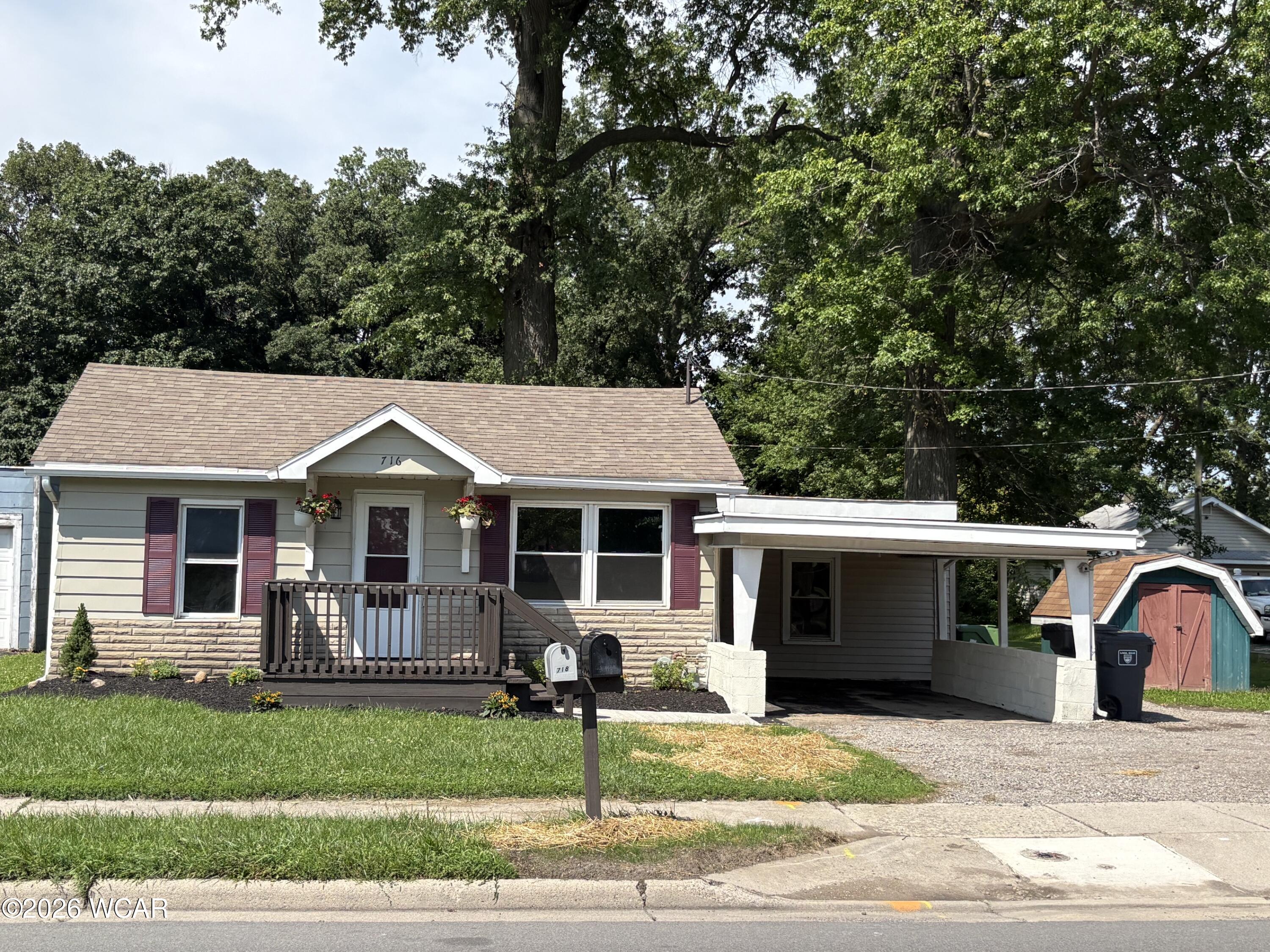 716 W Robb Avenue — photo