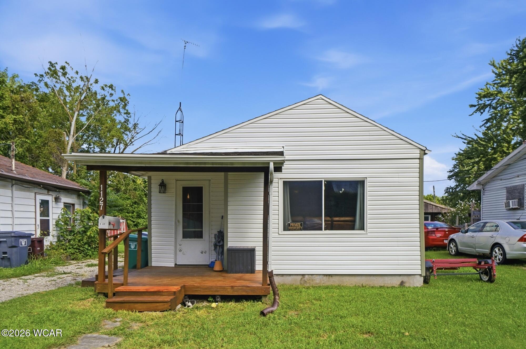 1127 E Franklin Street — photo