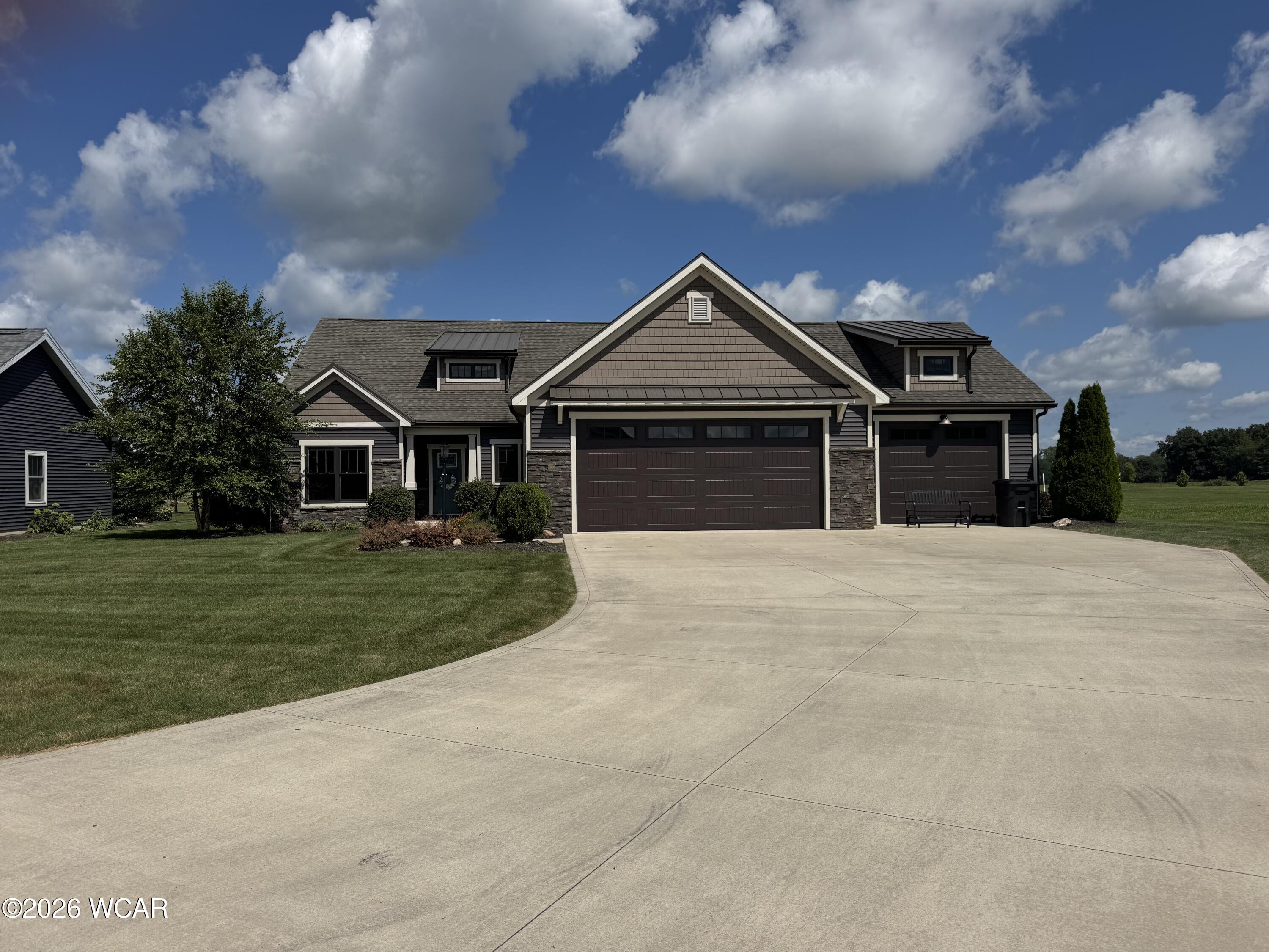 6499 Mickelson Lane — photo