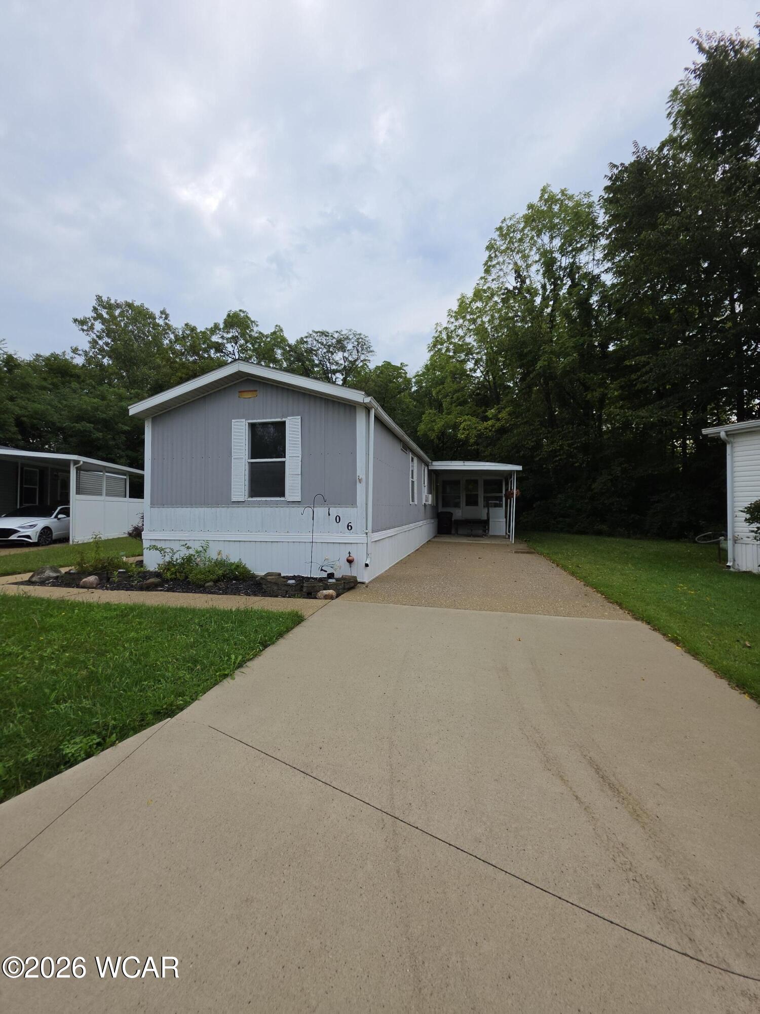 106 Deercreek Circle — photo