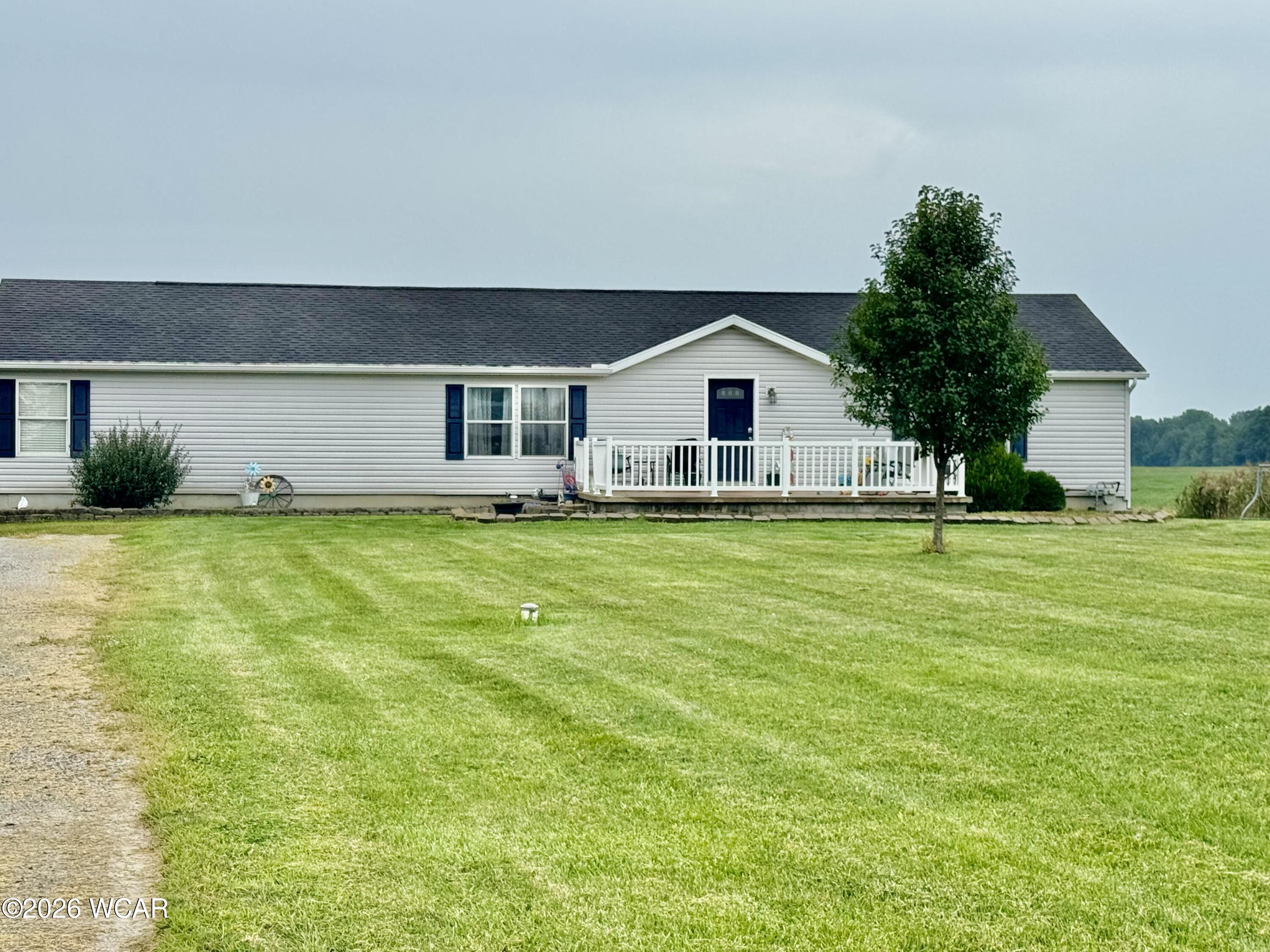 1296 E State Road — photo