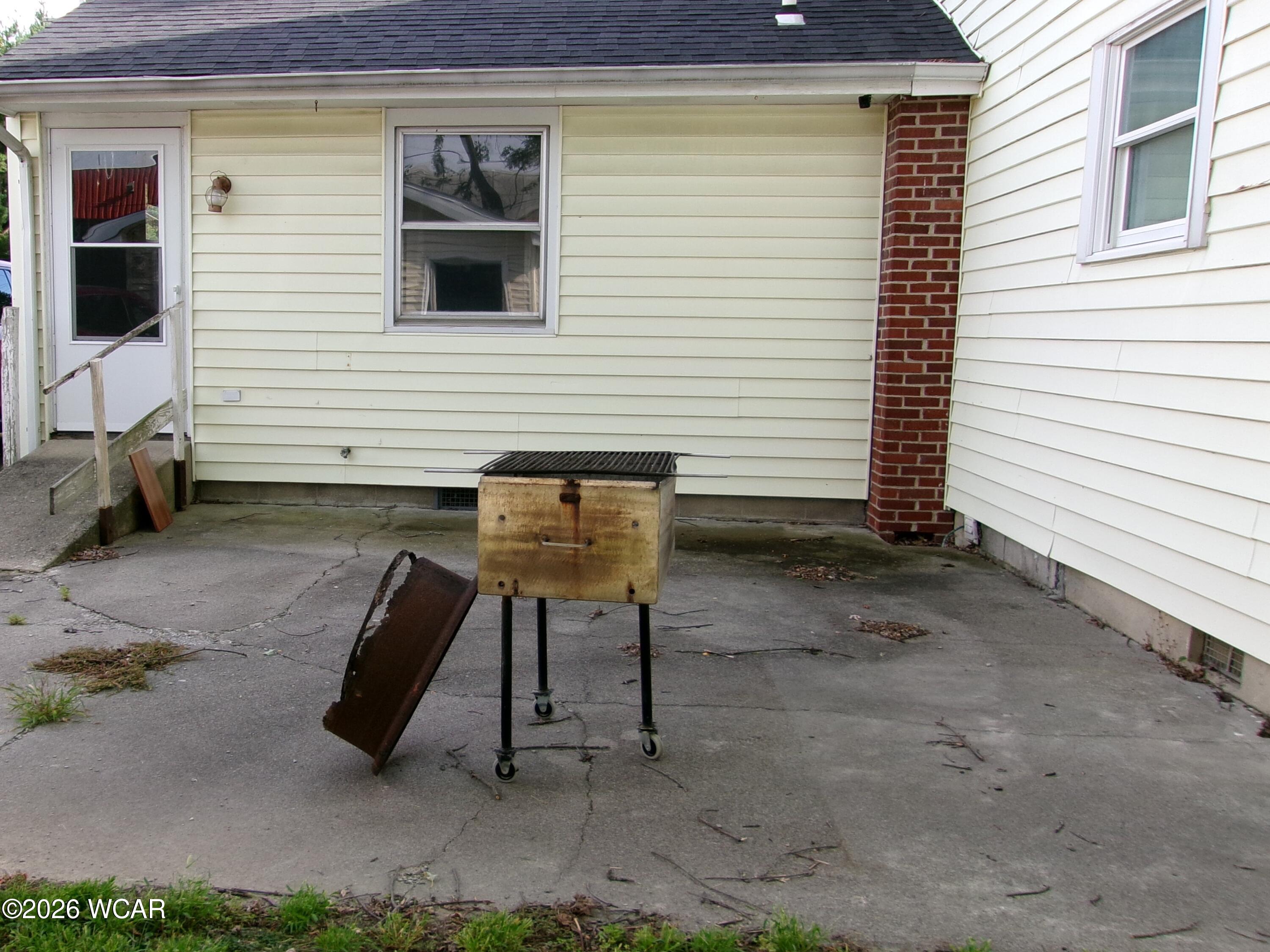 1041 E 4th Street, Ottawa, OH 45875 — photo 3