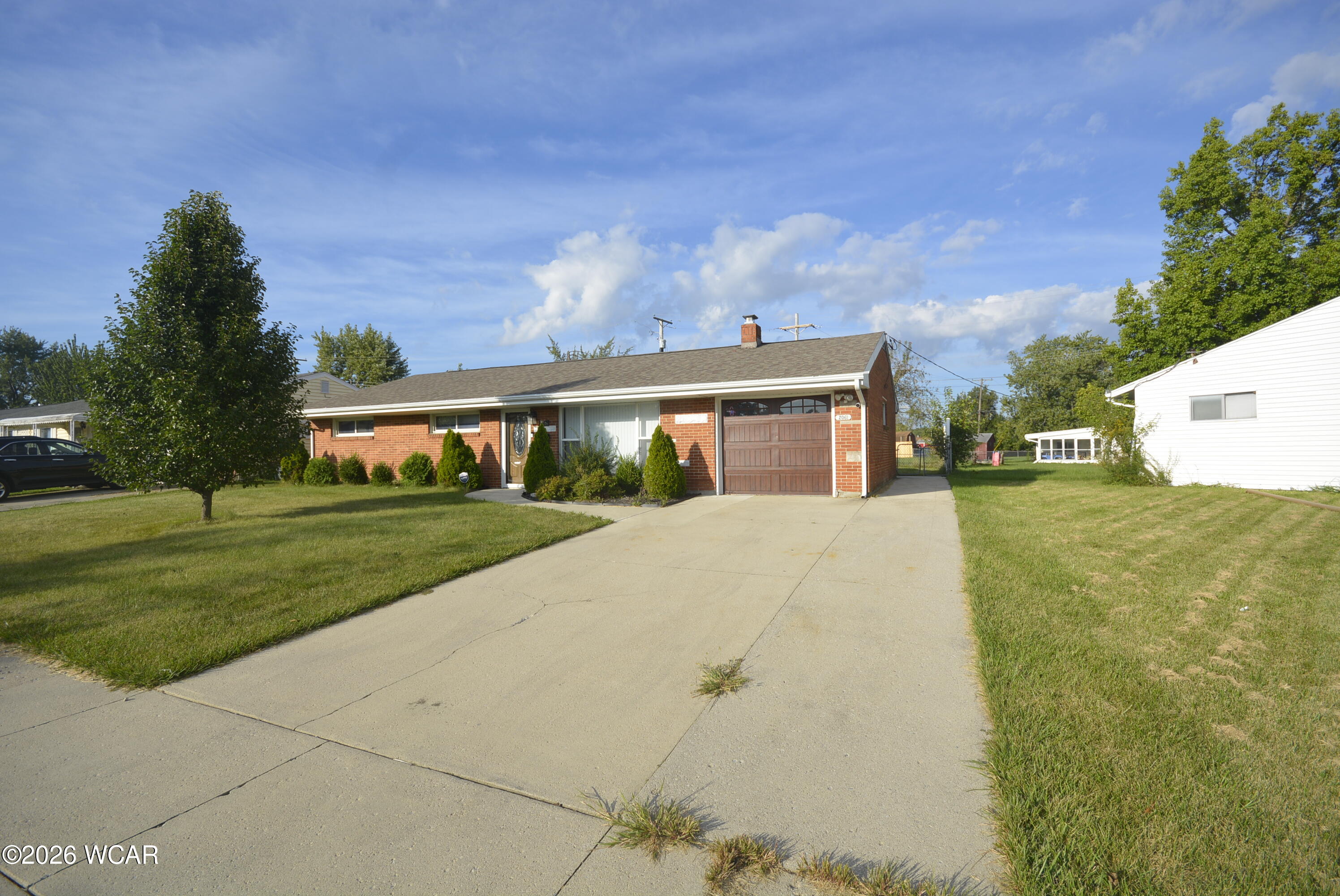 2061 N Metcalf Street — photo