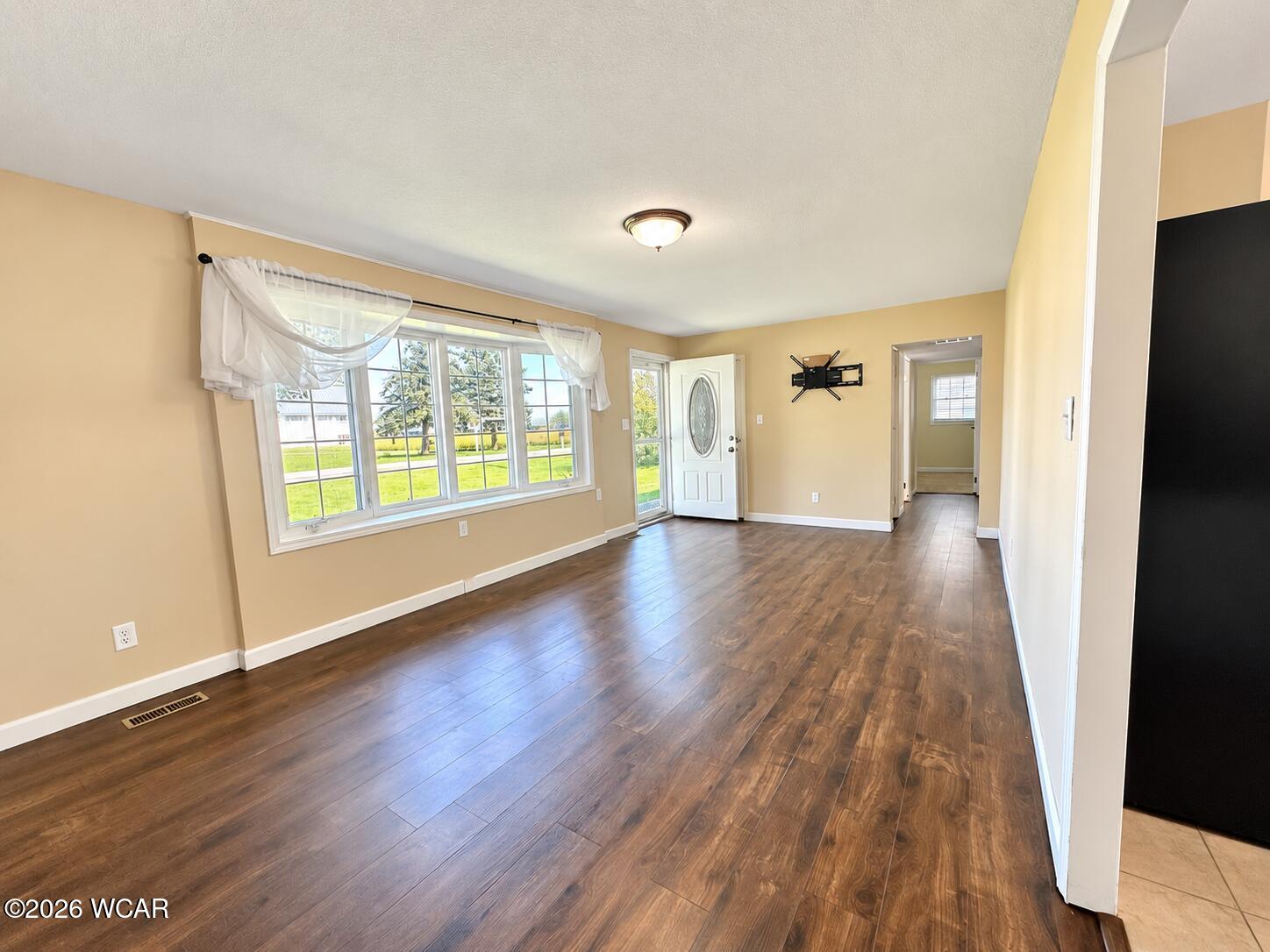 405 E North Avenue, Ada, OH 45810 — photo 3