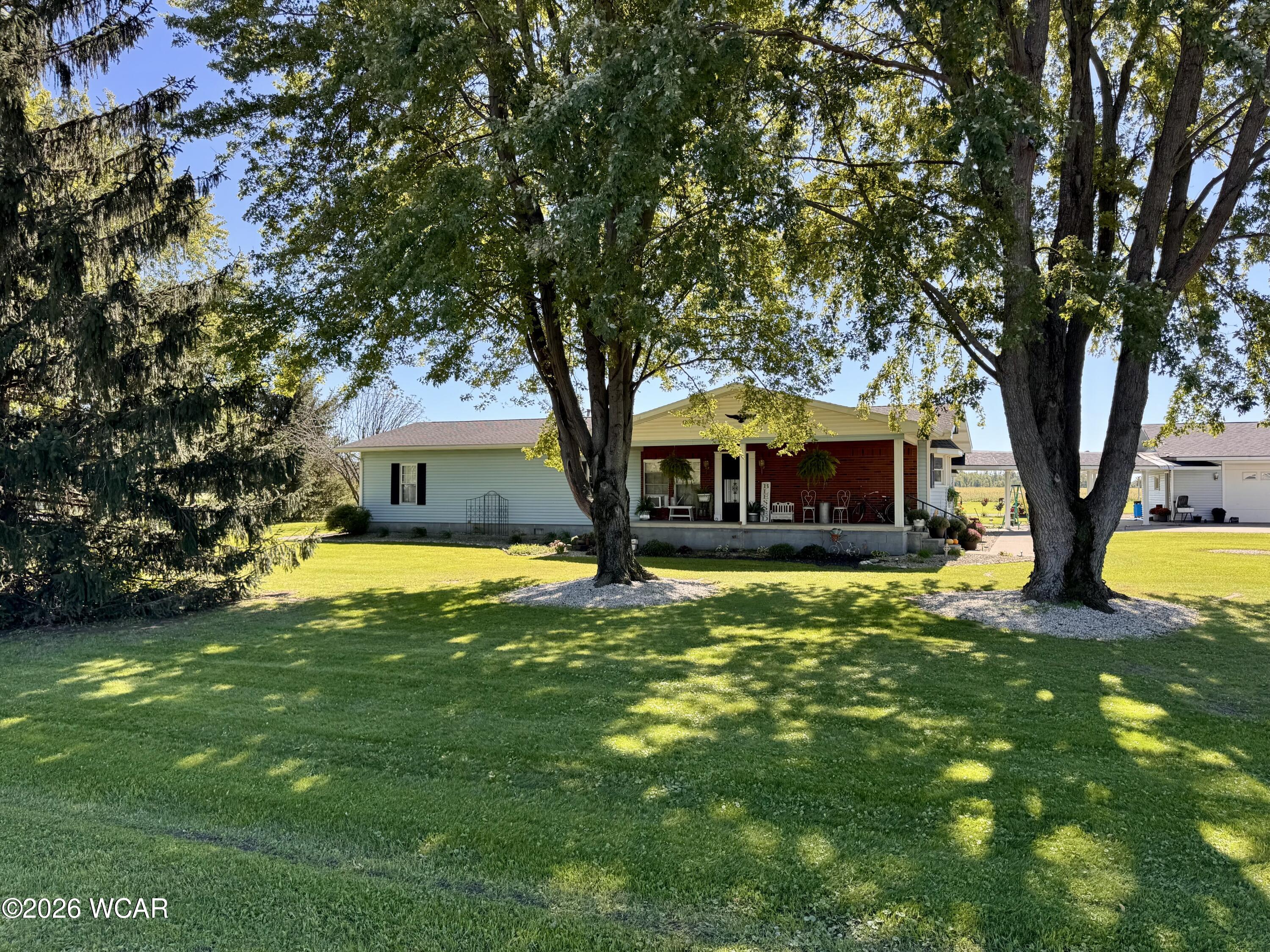 1982 County Road 10 — photo