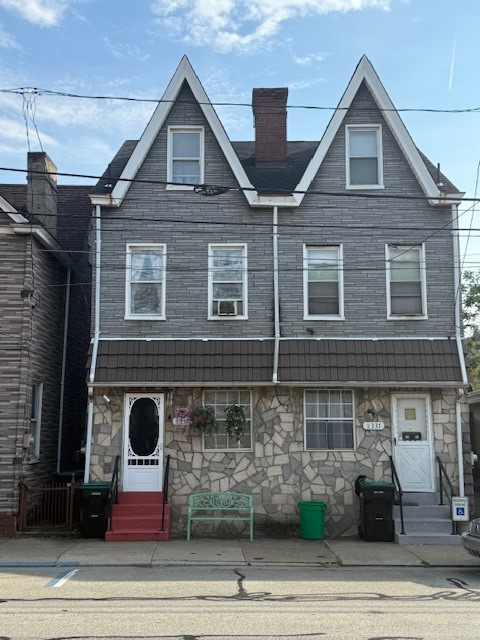 1337-1339 Main St — photo