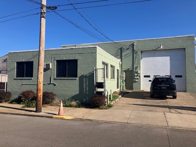 865 2nd Ave — photo