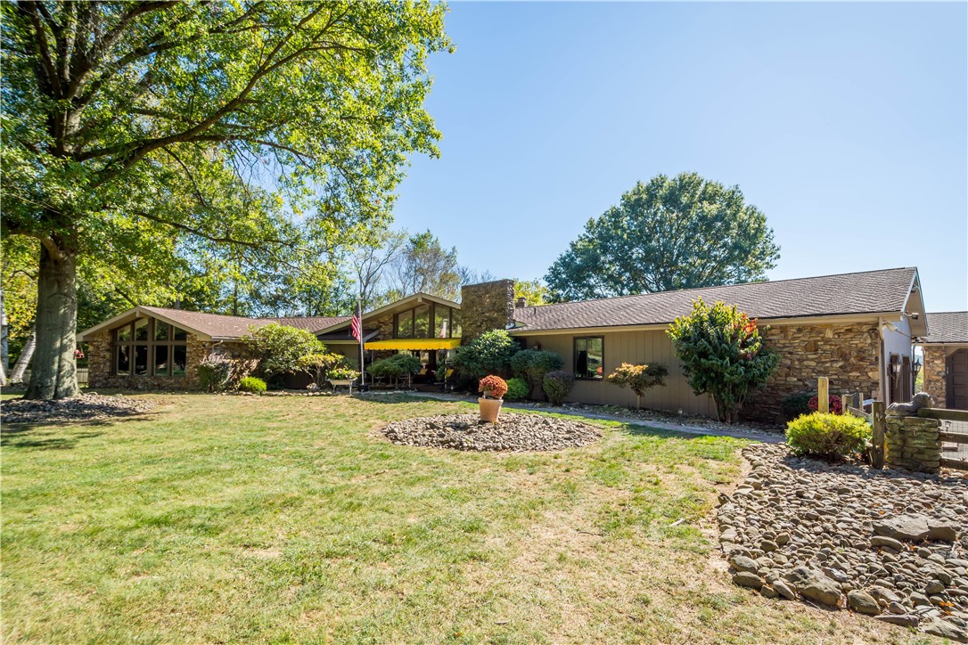 375 Wray Large Rd. — photo