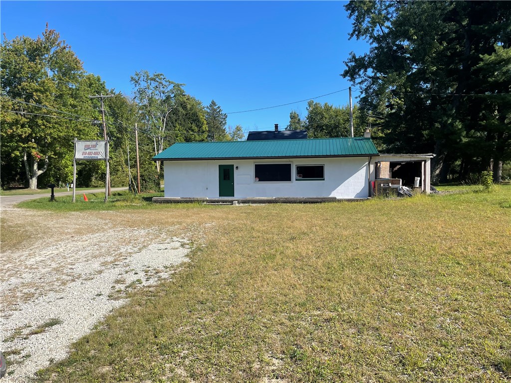 13506 Hartstown Road — photo