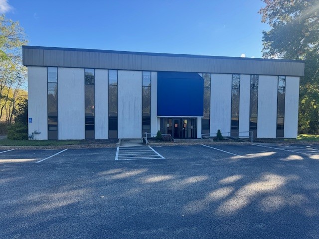 1011 Old Salem Rd — photo