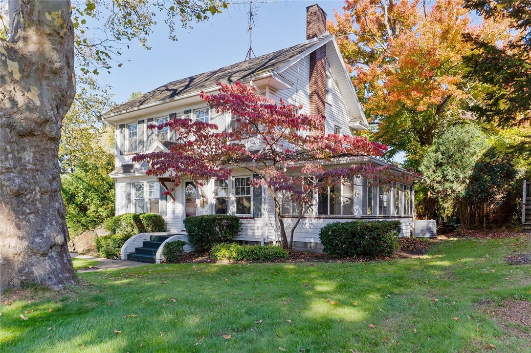 841 Highland Rd — photo
