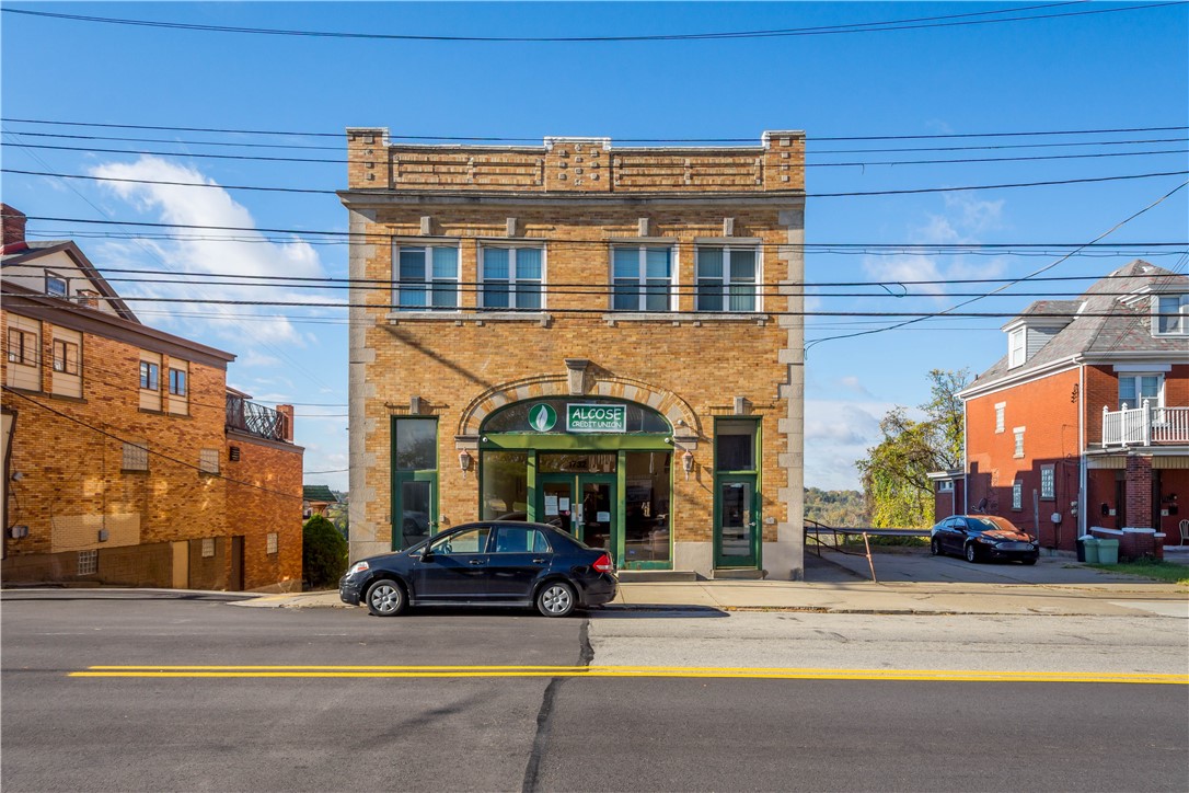 1728 Brownsville Rd — photo