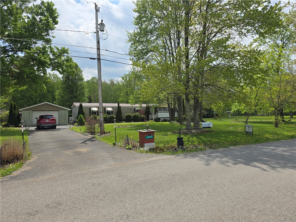 2495 Leach Rd — photo