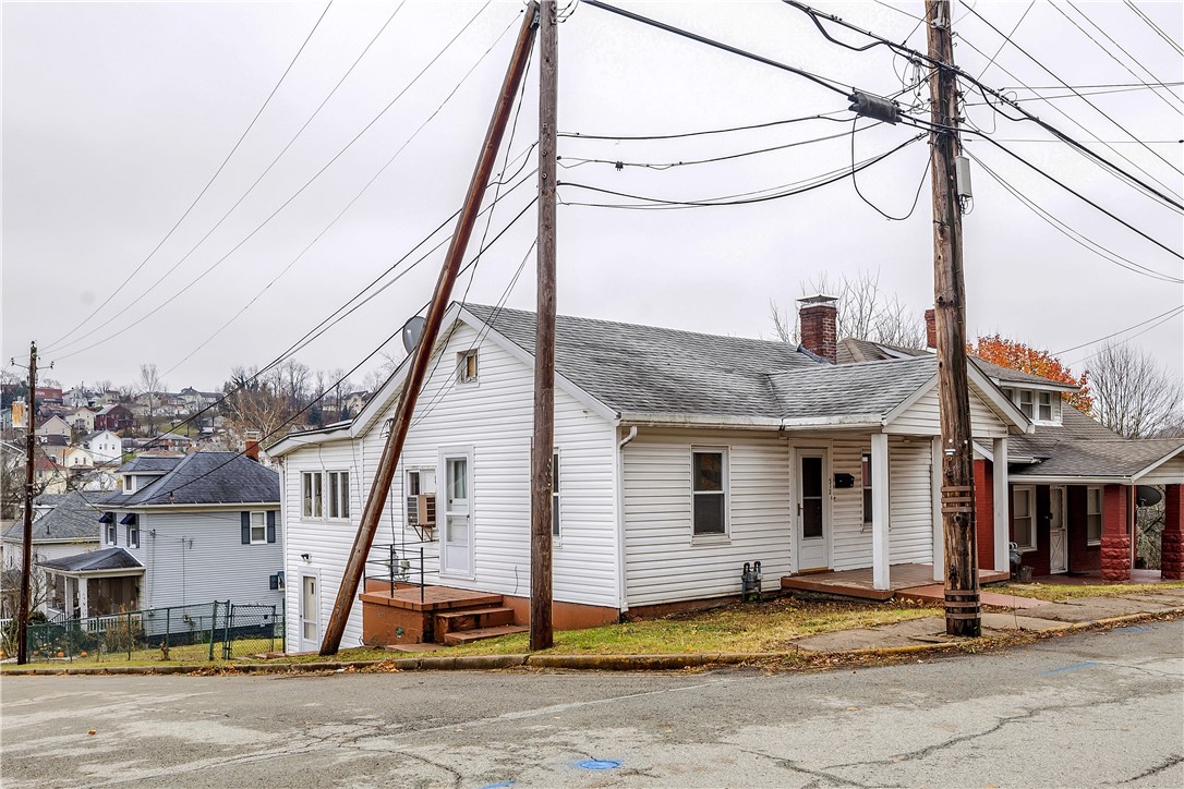 312 Lafferty Street — photo
