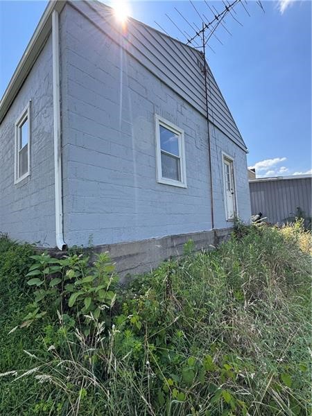 32 Springer Ave — photo