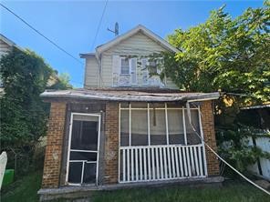 1303 Olivant St — photo