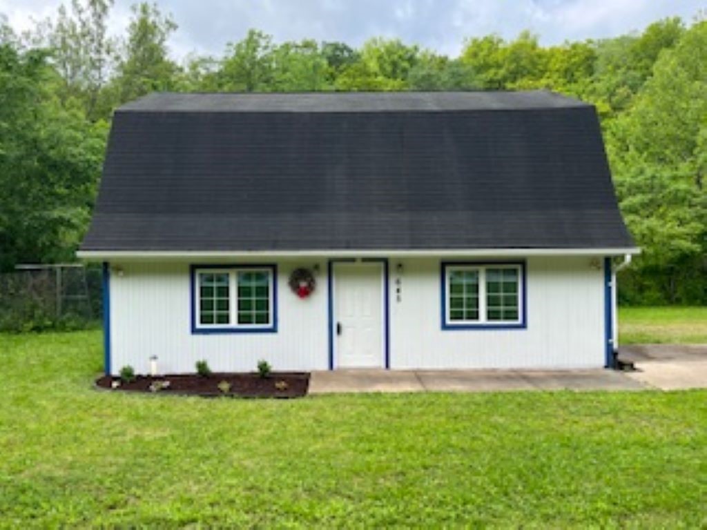 645 Route 30 — photo