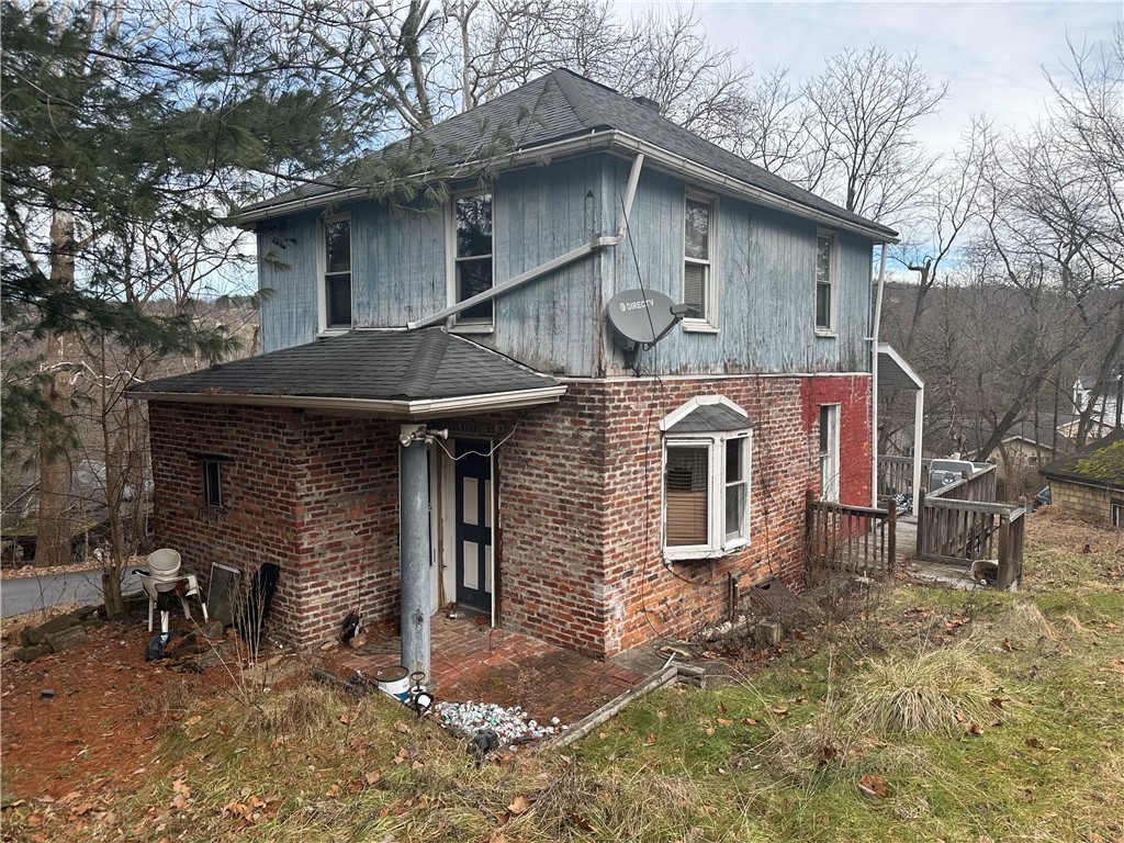 866 Florence St — photo