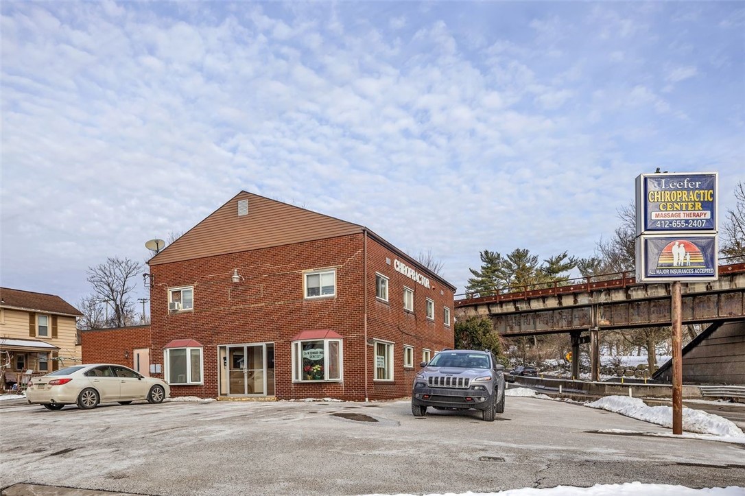 5600 Brownsville Rd — photo