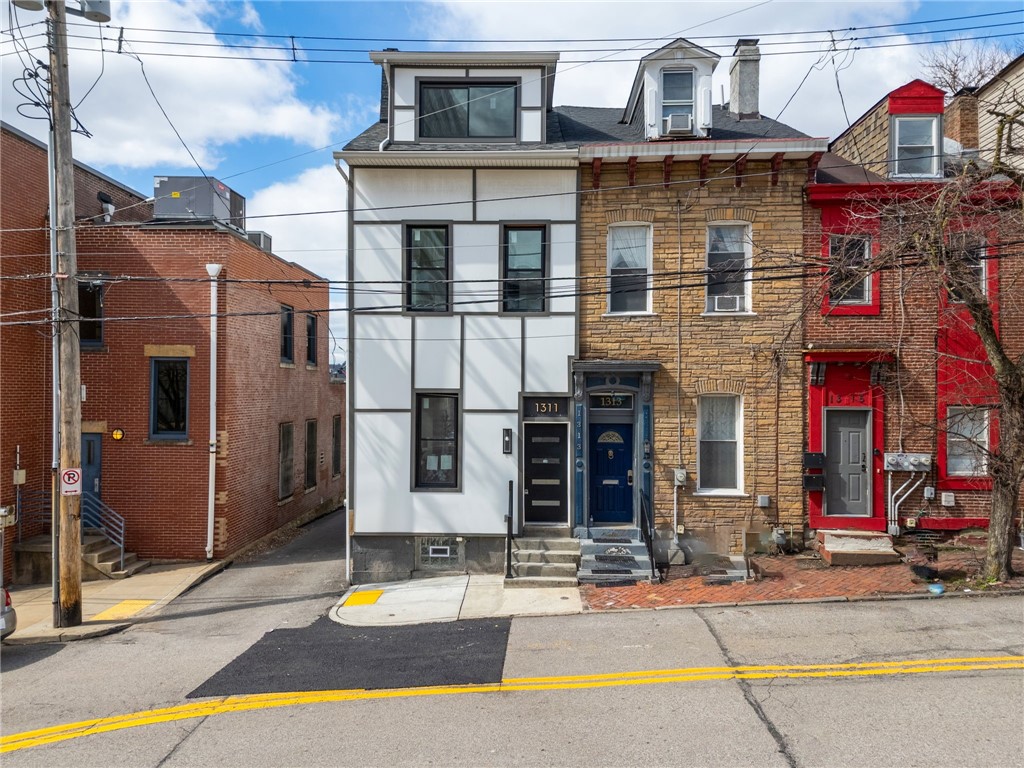 1311 Sandusky Street — photo