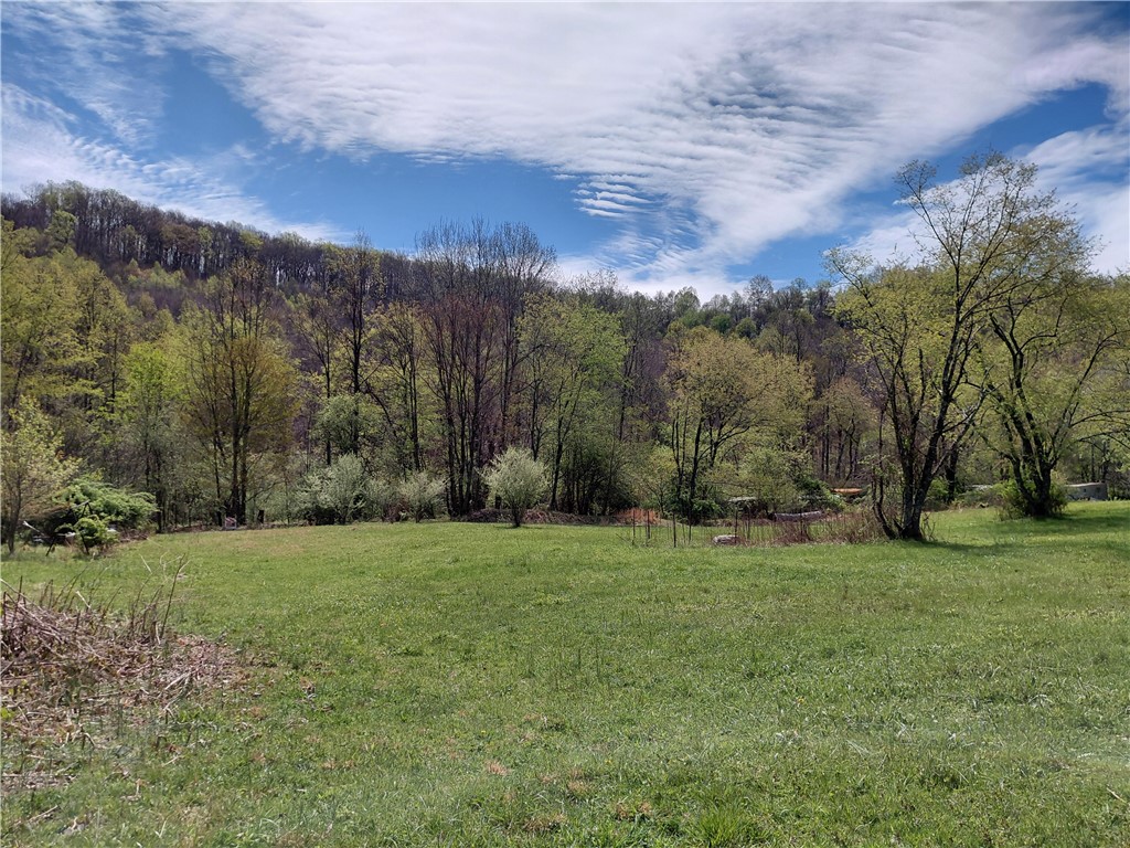 524 Patterson Rd — photo