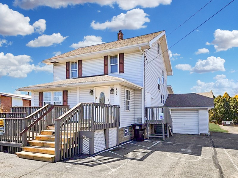 185 N Buhl Farm Dr — photo