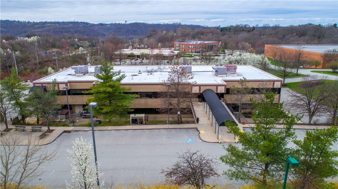 107 Gamma Dr — photo