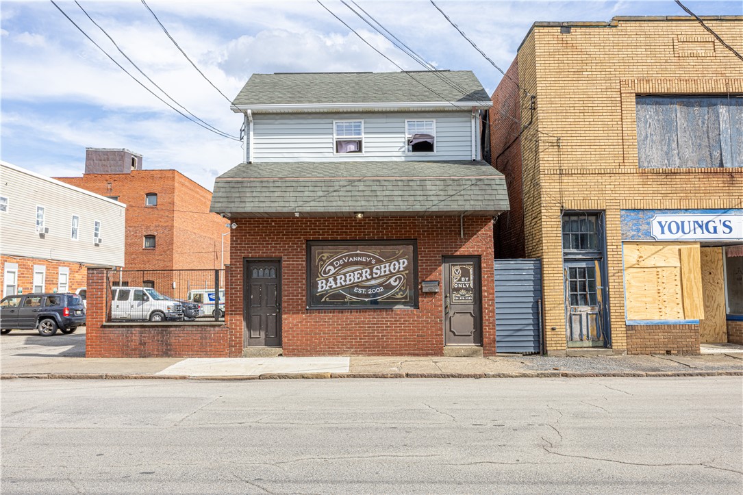 63 S Gallatin Ave — photo