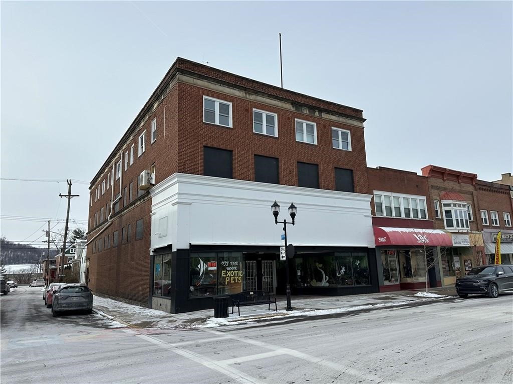 601 Merchant — photo