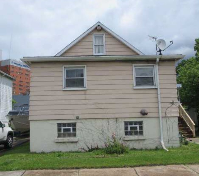 75 S Hamilton Ave — photo