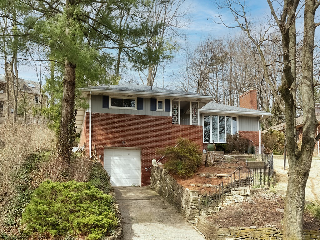 1460 Mohican Dr — photo