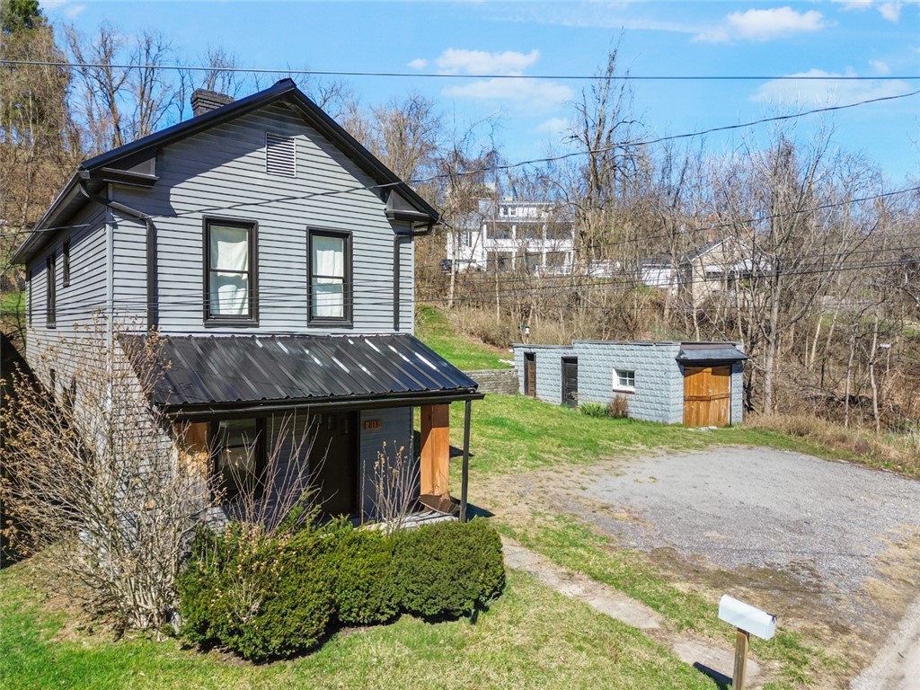 813 Bower Hill Rd — photo