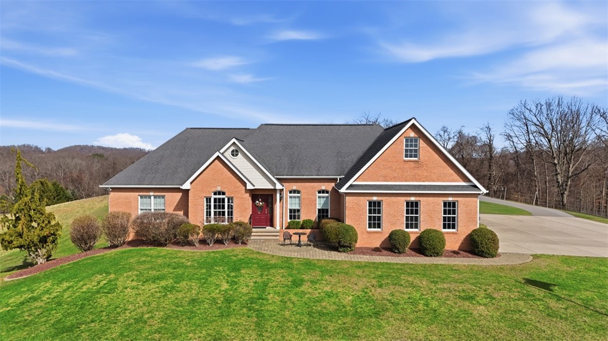 148 Stonegate Dr — photo