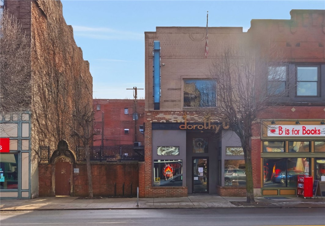 224 E 8th Ave. — photo