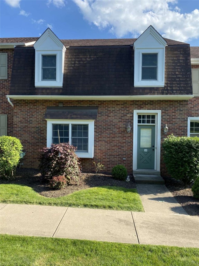 108 Bayberry Court — photo