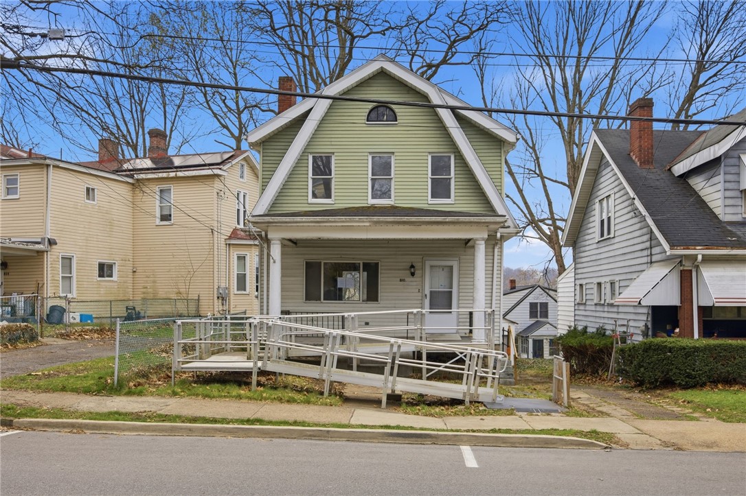 810 Jackman Ave — photo