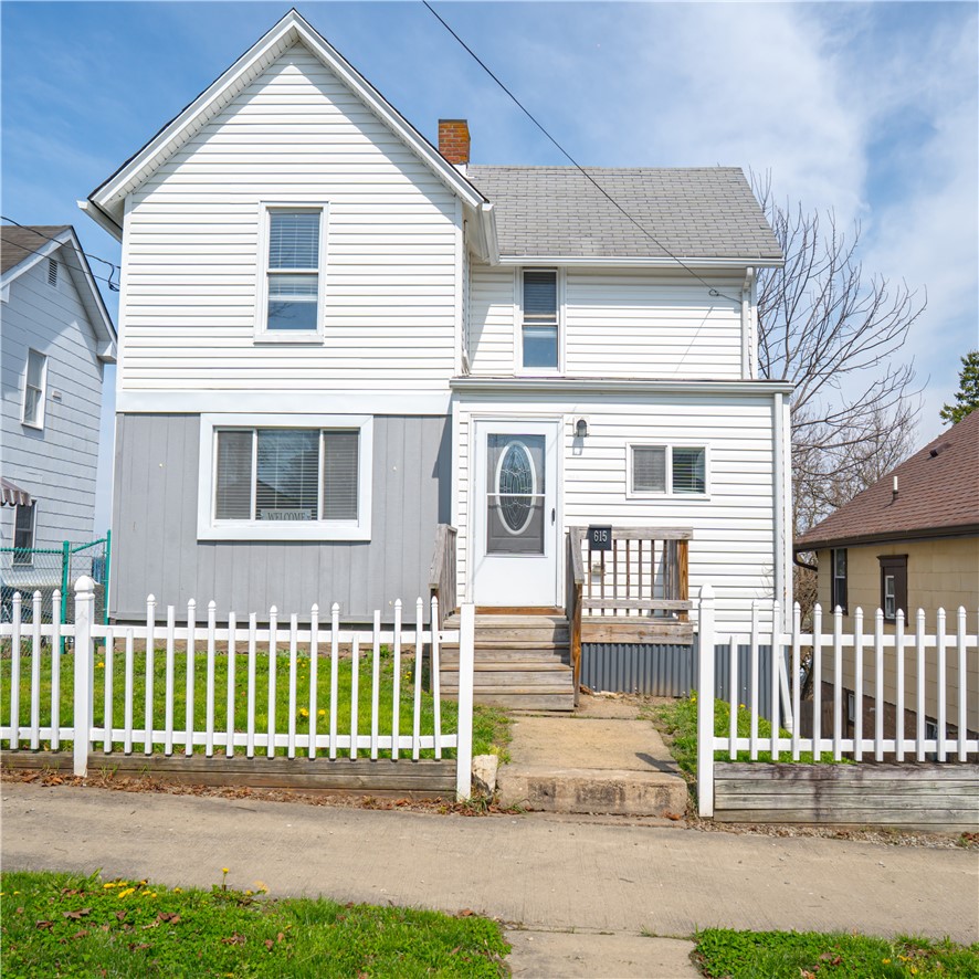 615 Broad St — photo