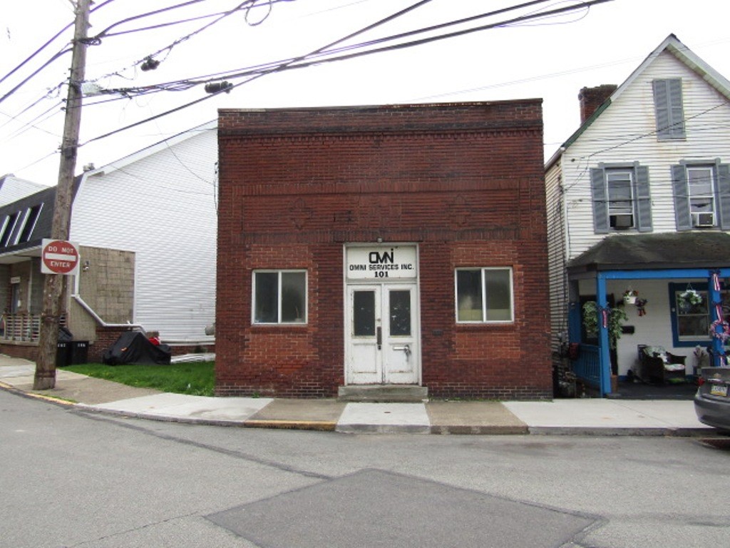 101 Middle Ave — photo