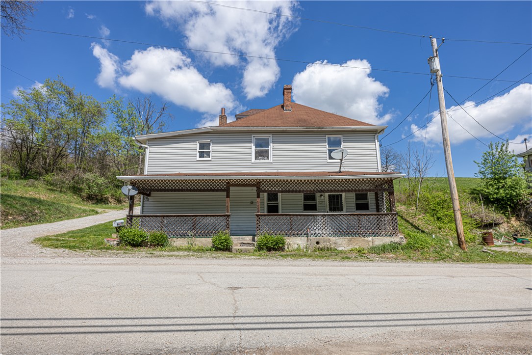 225 Lynn Rd — photo