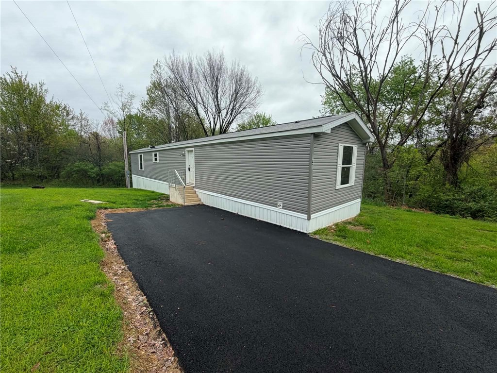 147 Terrace Ln — photo